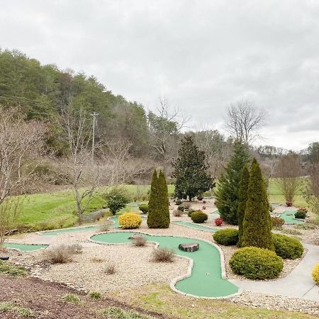 Timber Wheat Retreat - Hot Tub, Community Pool, Game And Theater Room Sevierville Exteriér fotografie