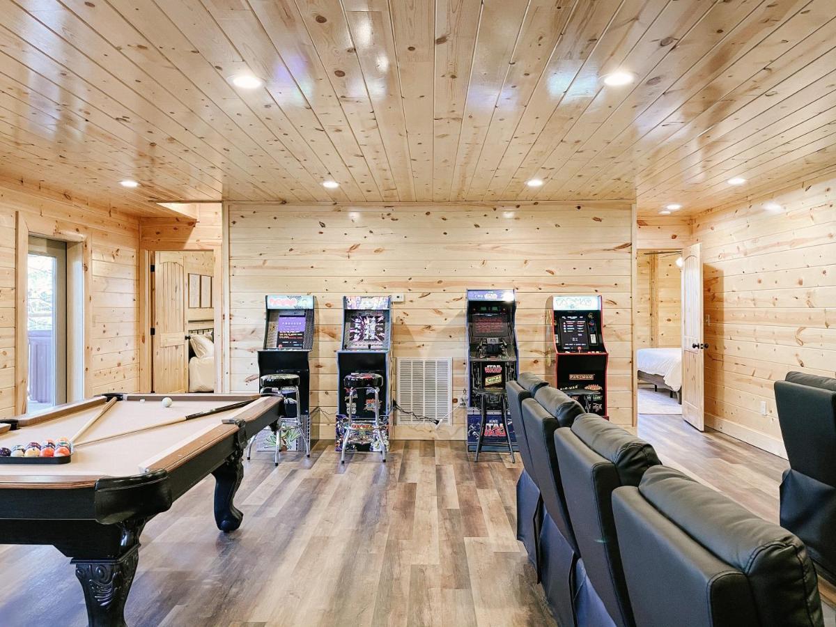 Timber Wheat Retreat - Hot Tub, Community Pool, Game And Theater Room Sevierville Exteriér fotografie